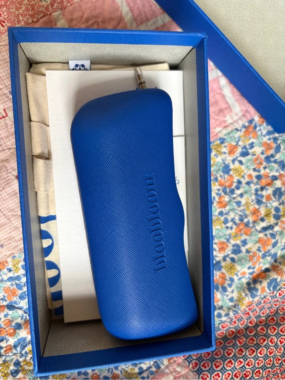 NWT Bloobloom Visionary Tinted Sunglasses in Smoke